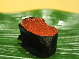 Ikura (telur salmon)
